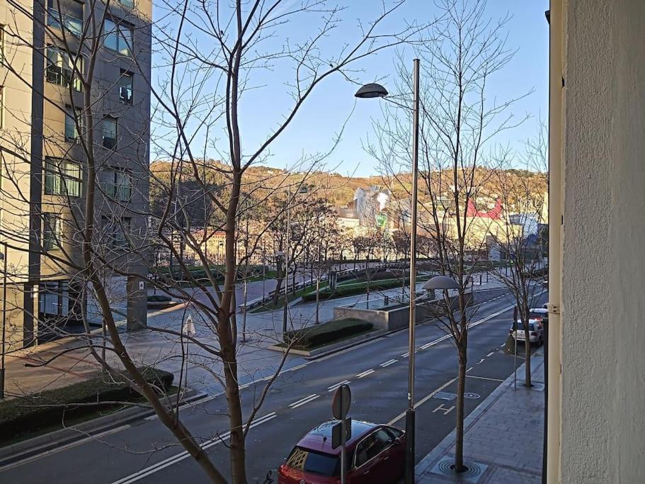 Apartamento Guggenheim Centrico Y Confortable Bilbao Exterior photo